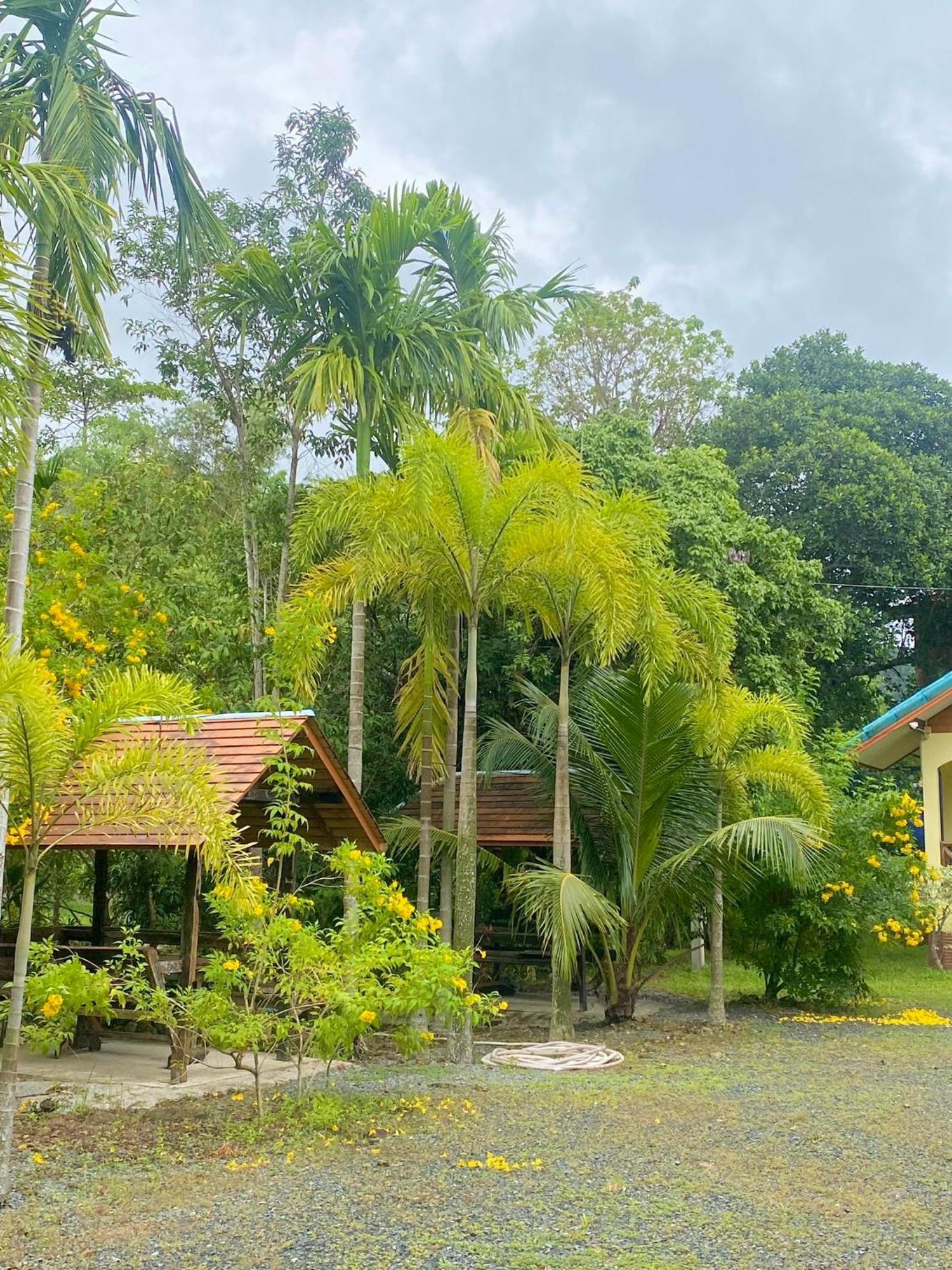 Baanrimklong Bungalow Koh Chang Exterior photo