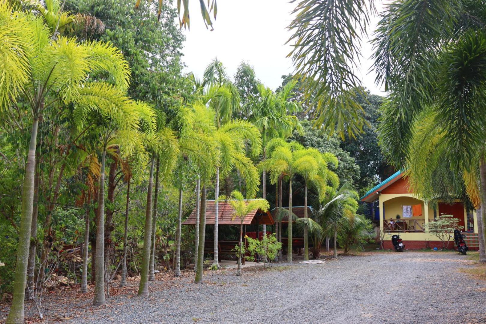 Baanrimklong Bungalow Koh Chang Exterior photo